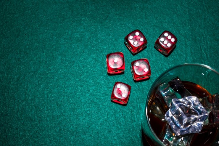 Tabel pembayaran Phoenix Rises menampilkan nilai simbol dan fitur bonus